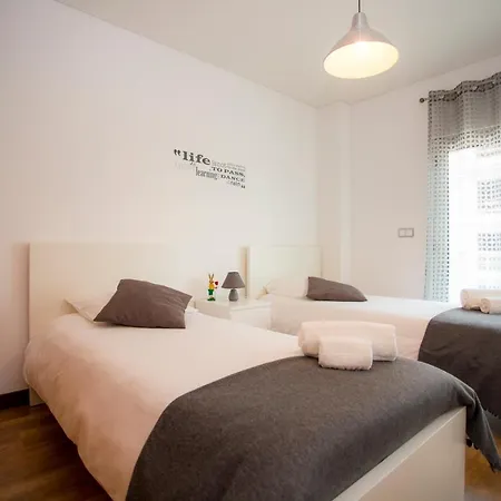 Surf And Stones Peniche