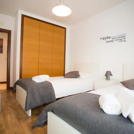 Surf And Stones Apartment *