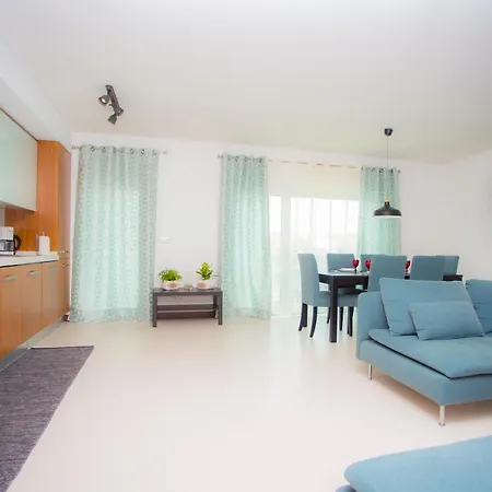 Surf And Stones Apartment Peniche